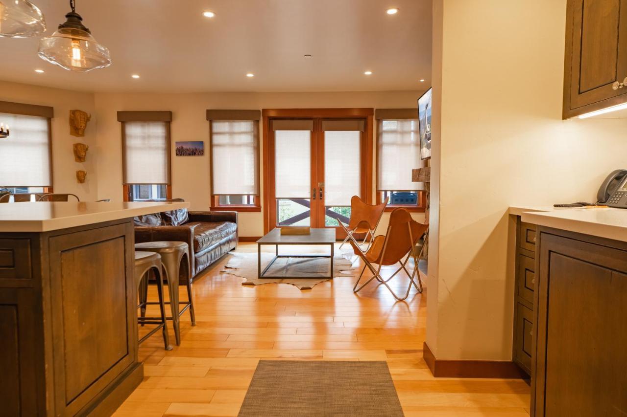 The Village At Palisades Tahoe Olympic Valley  Bagian luar foto